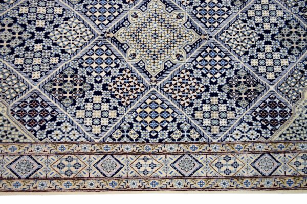 Nain  9 fili  Seta Firmato 232 x 127 cm - immagine 3