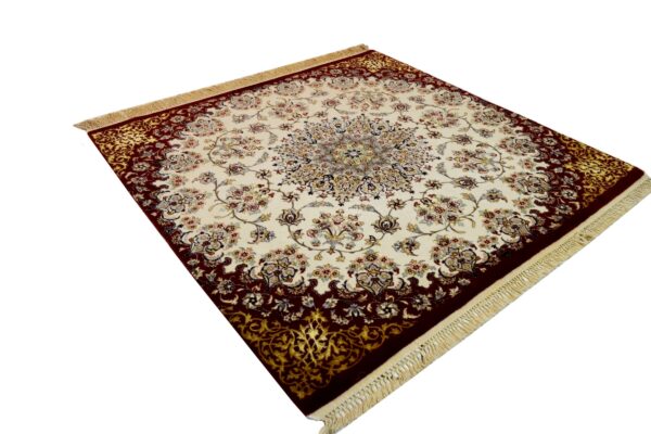 Isfahan-Firmato-Seta 117 x 113 cm - immagine 4