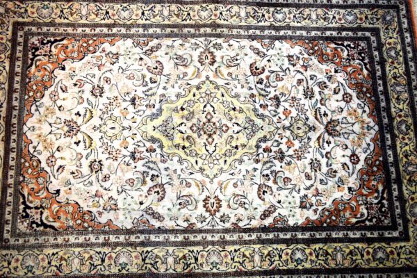 Qum - Ghom 100% seta ( Vecchia ) 123 x 80 cm - immagine 2